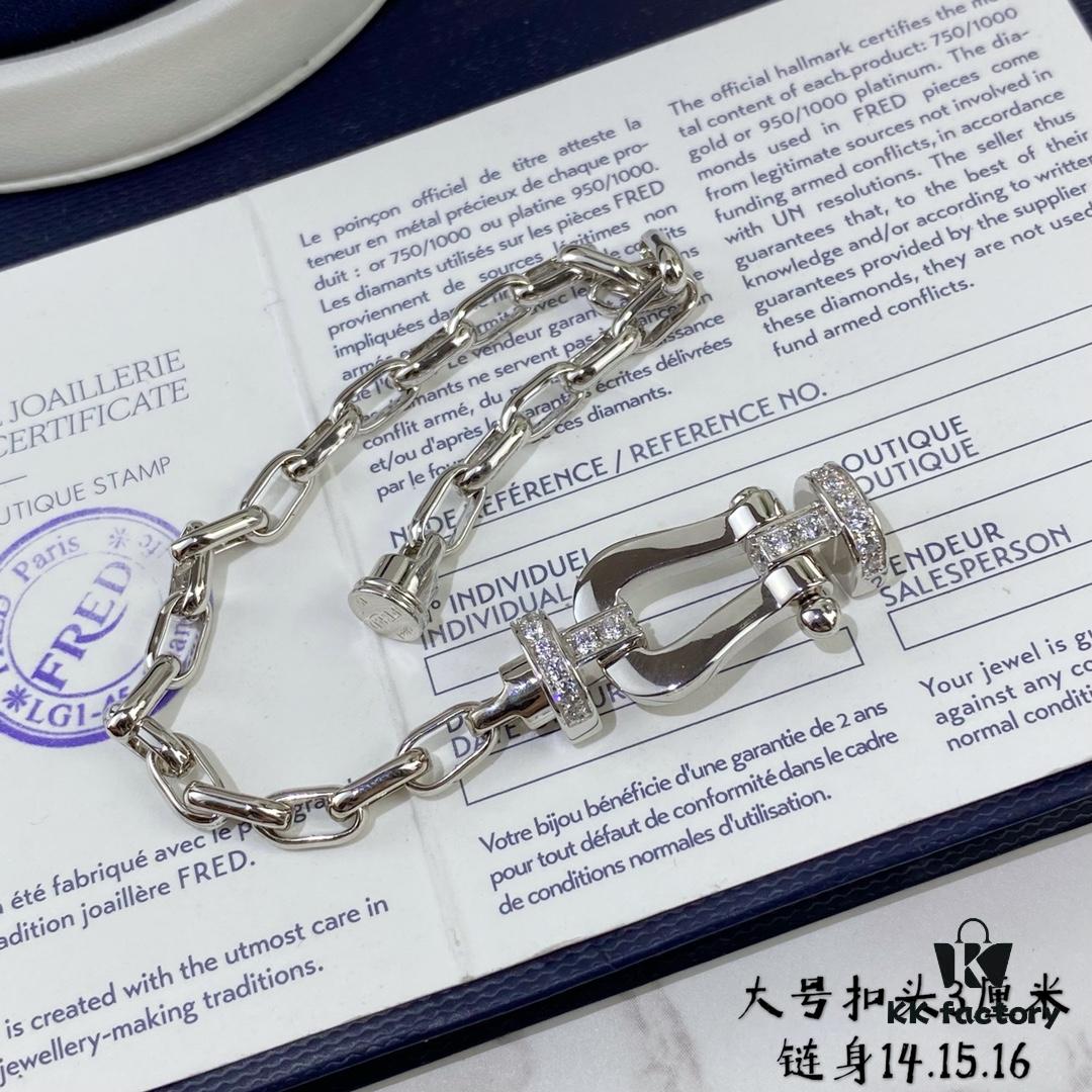 692ff34e99f2d84055c8db03 V Gold Material with Large Chain – New Arrival ❤️ Hot Release 🎉 Fred-style Oversized Half-Diamond Buckle Bracelet 👉🏻 Luxury, Fashionable, Exquisite ⚪️⭐️ High-End Custom Design – Thickened 18K Gold Plated Craftsmanship, Precision Micro-Inlay, A Must-Have for Influencers and Fashion Enthusiasts