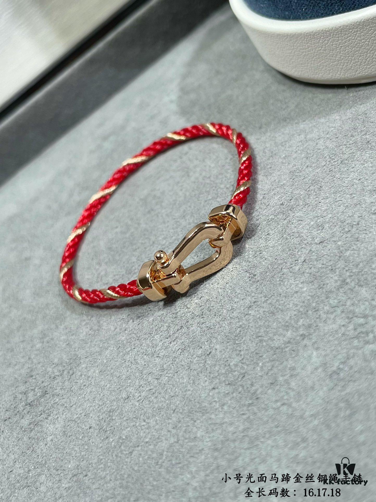 692ff40499f2d84055c8dc20 New Release ❤️ Fred Style Small Smooth Horsehoof Gold-Plated Stainless Steel Bracelet – Luxury Fashion Exquisite High-End Custom Design, Thickened 18K Gold Plating, Precision Micro-Set, Must-Have Accessory for Influencers and Trendsetters