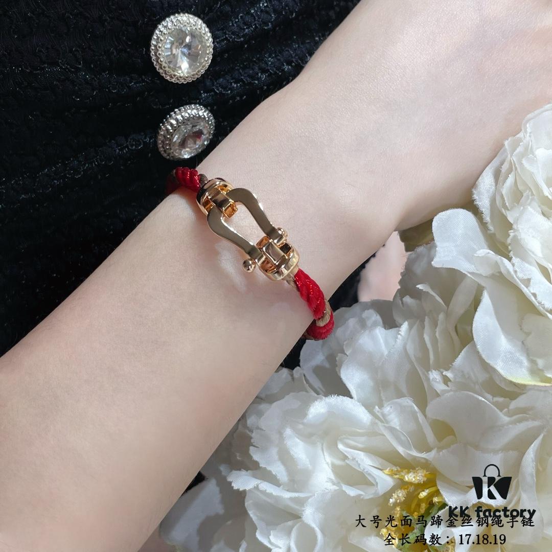 692ff41499f2d84055c8dc37 New Arrival ❤️ Fred Large Smooth Horsehoof Gold-Plated Steel Cable Bracelet 👉🏻 Luxury Fashion Exquisite 💠⭐️ High-End Custom Design – Thickened 18K Gold Electroplated Craftsmanship, Precision Micro-Setting, Must-Have Accessory for Influencers and Fashion Enthusiasts