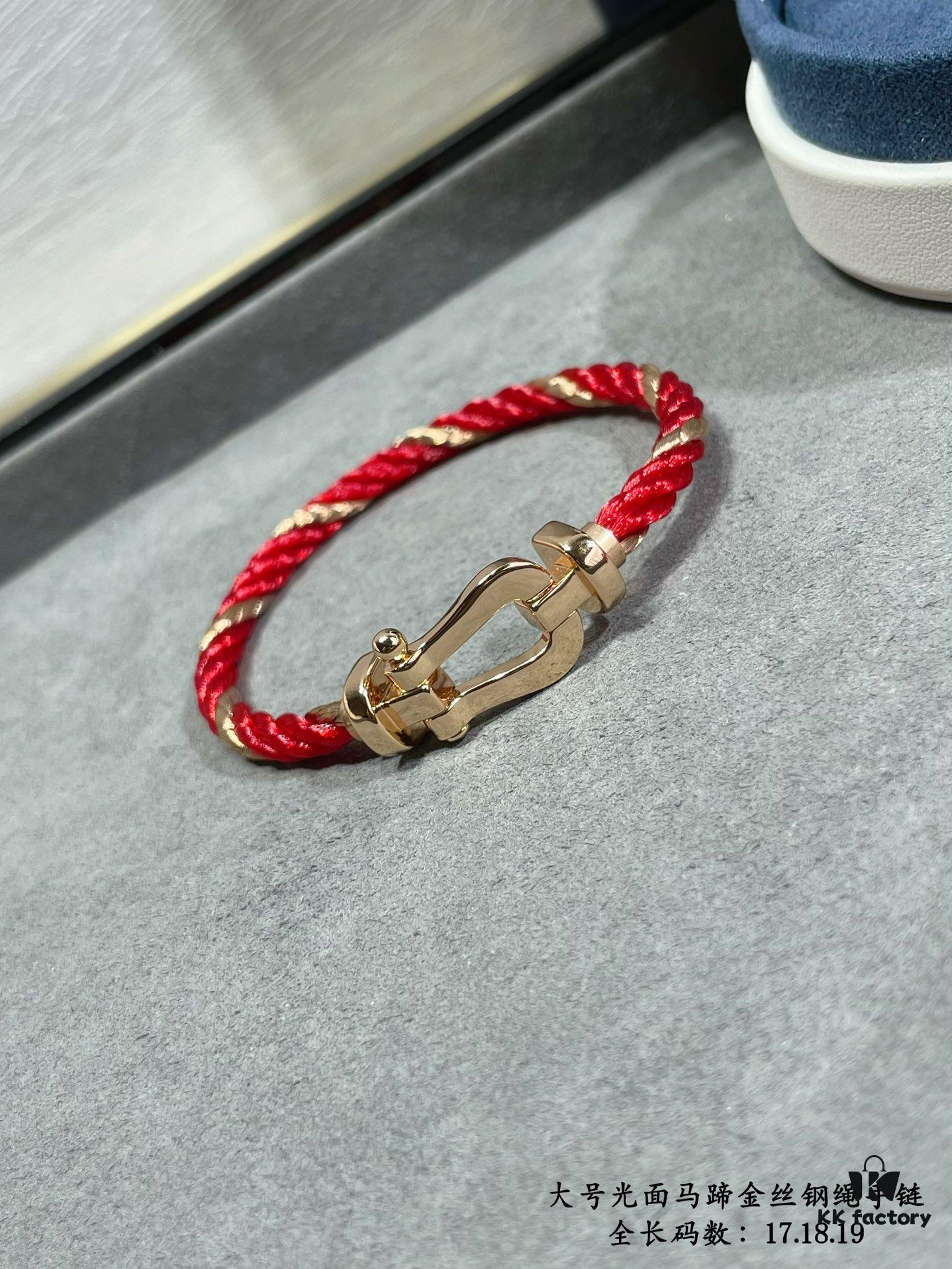 692ff41799f2d84055c8dc3b New Arrival ❤️ Fred Large Smooth Horsehoof Gold-Plated Steel Cable Bracelet 👉🏻 Luxury Fashion Exquisite 💠⭐️ High-End Custom Design – Thickened 18K Gold Electroplated Craftsmanship, Precision Micro-Setting, Must-Have Accessory for Influencers and Fashion Enthusiasts
