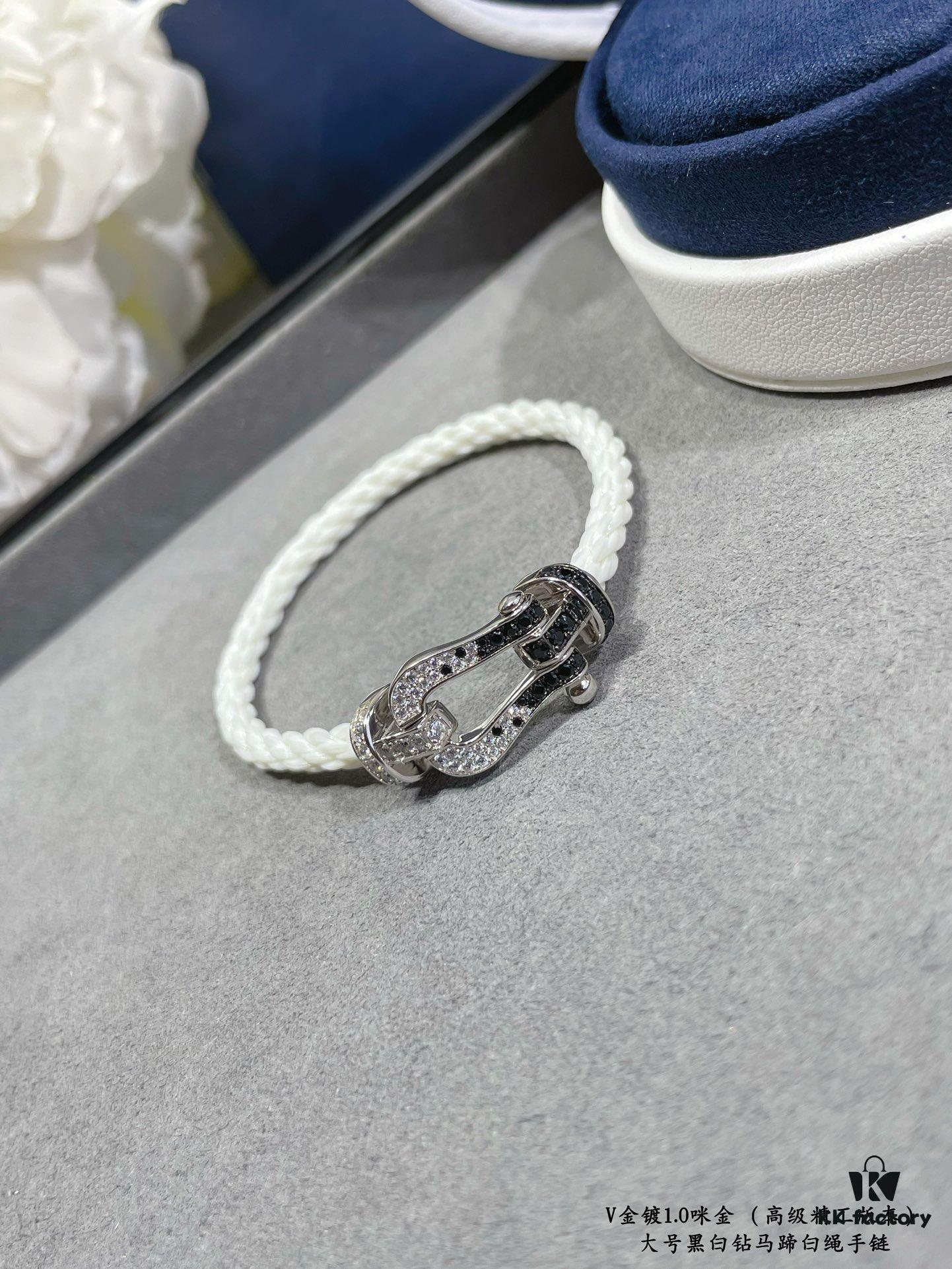 692ff45199f2d84055c8dc91 Fred Large Black and White Diamond Horseshoe White Rope Bracelet - Luxury Fashion Exquisite Craftsmanship