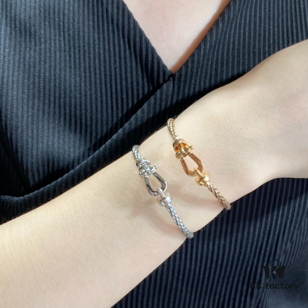 692ff47e99f2d84055c8dccd Fred Small Smooth Horseshoe Knot Steel Rope Bracelet - Luxury Fashion Exquisite Design, High-End Customized 18K Gold Plated Thickened Craftsmanship