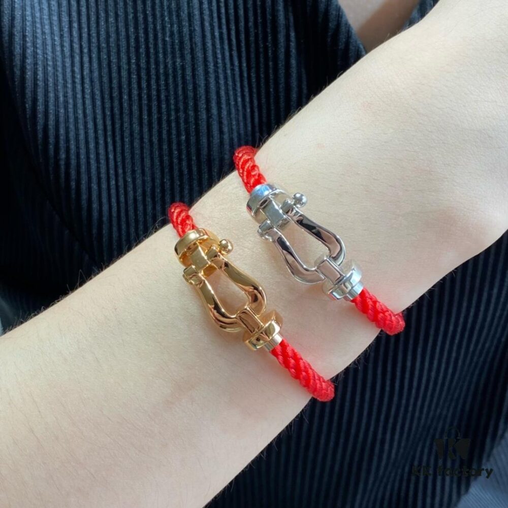 692ff4d899f2d84055c8dd35 Fred Large Smooth Horsehoof Knot Red String Bracelet, Luxury Fashion Exquisite Design, High-End Customized 18K Gold Plated Thickened Craft, Micro-Pave Precision Workmanship, Must-Have Accessory for Influencers and Style Enthusiasts, Platinum