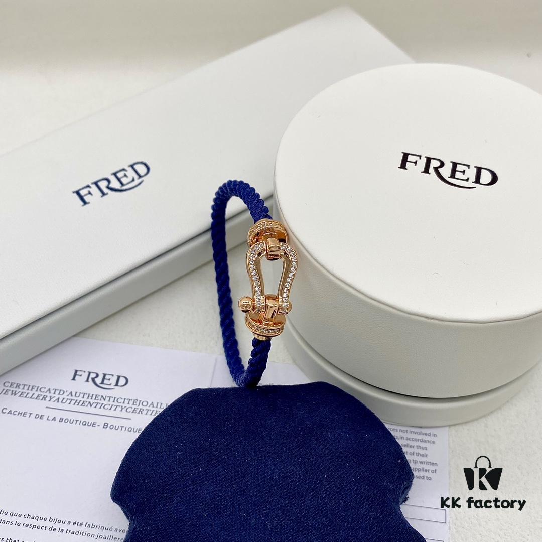 692ff55a99f2d84055c8ddd4 FRED Fred Force 10 Large Half-Pave Diamond Bracelet