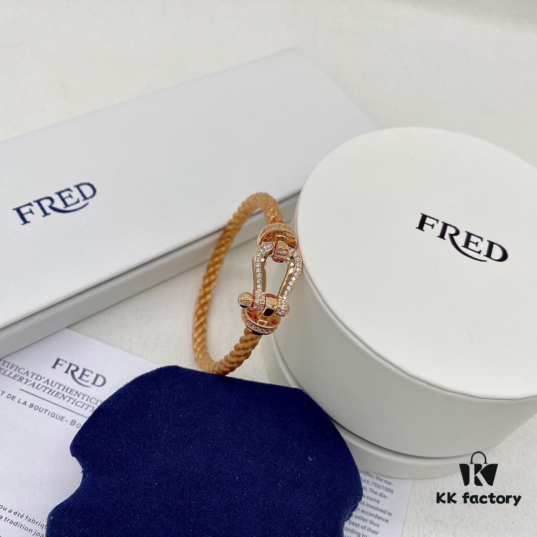 692ff57199f2d84055c8de01 FRED Fred Joaillerie Force 10 Large Half-Paved Diamond Bracelet