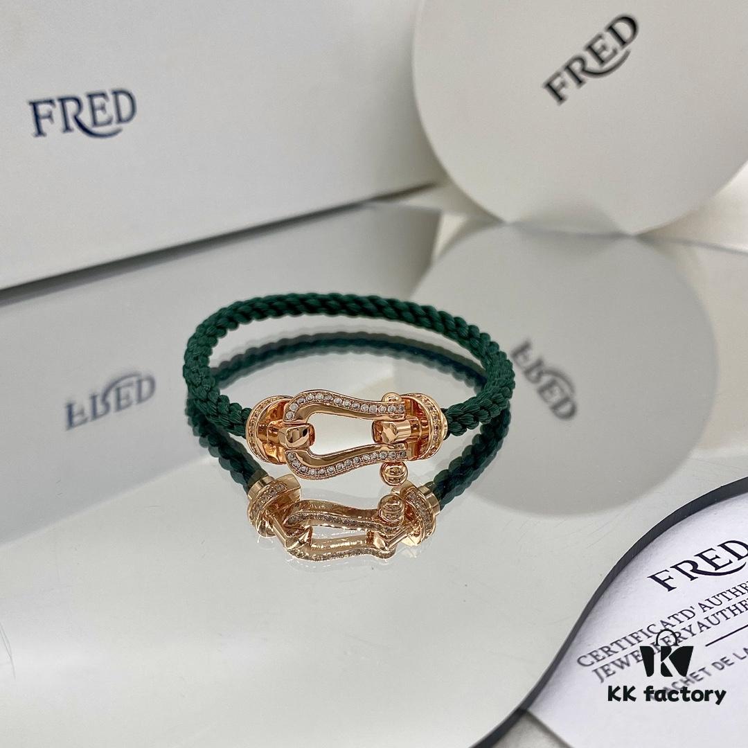692ff57d99f2d84055c8de19 FRED FRED Force 10 Large Half-Paved Diamond Bracelet