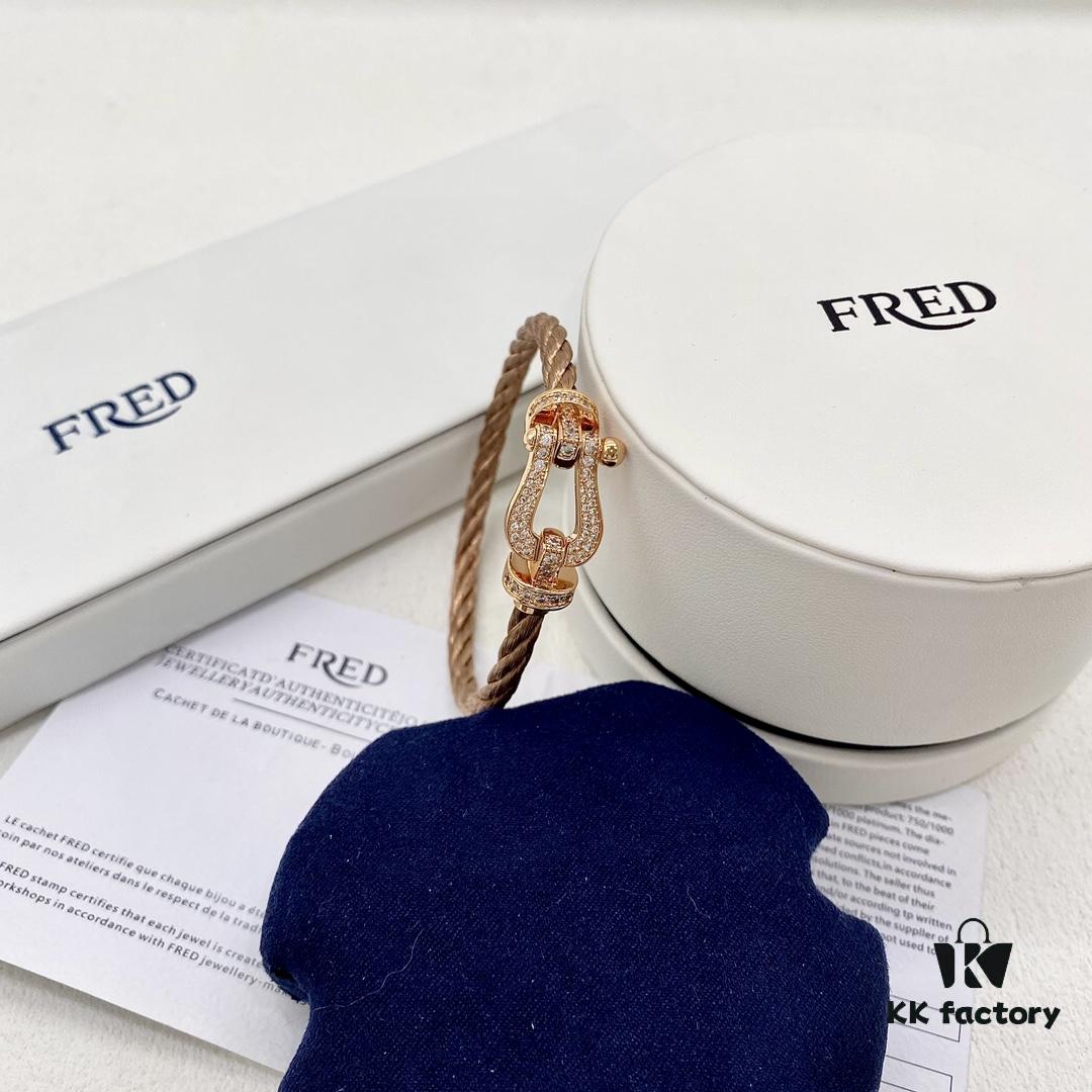 692ff59799f2d84055c8de4f FRED Force 10 Large Diamond-Paved Bracelet in Rose Gold