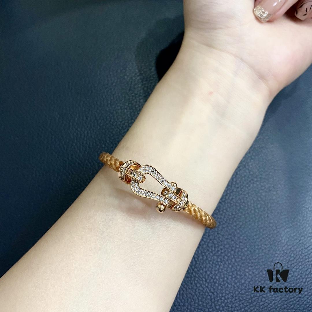 692ff5af99f2d84055c8de82 Luxurious Gilded Elegance, Shimmering Eyes — Graceful and Versatile, a Lively Wrist Delight