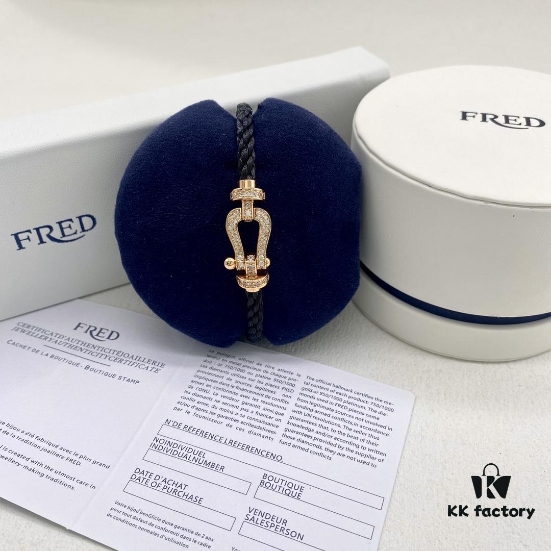 692ff5cd99f2d84055c8debb Low-key and stylish with a sophisticated vibe – unisex bracelet that exudes cool elegance