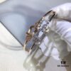 692ff60899f2d84055c8deff Stunning Bracelet Inspired by Guan Xiaotong's Style – Fred-Inspired Design with Horseshoe Charm in Platinum, Rose Gold, and Yellow Gold