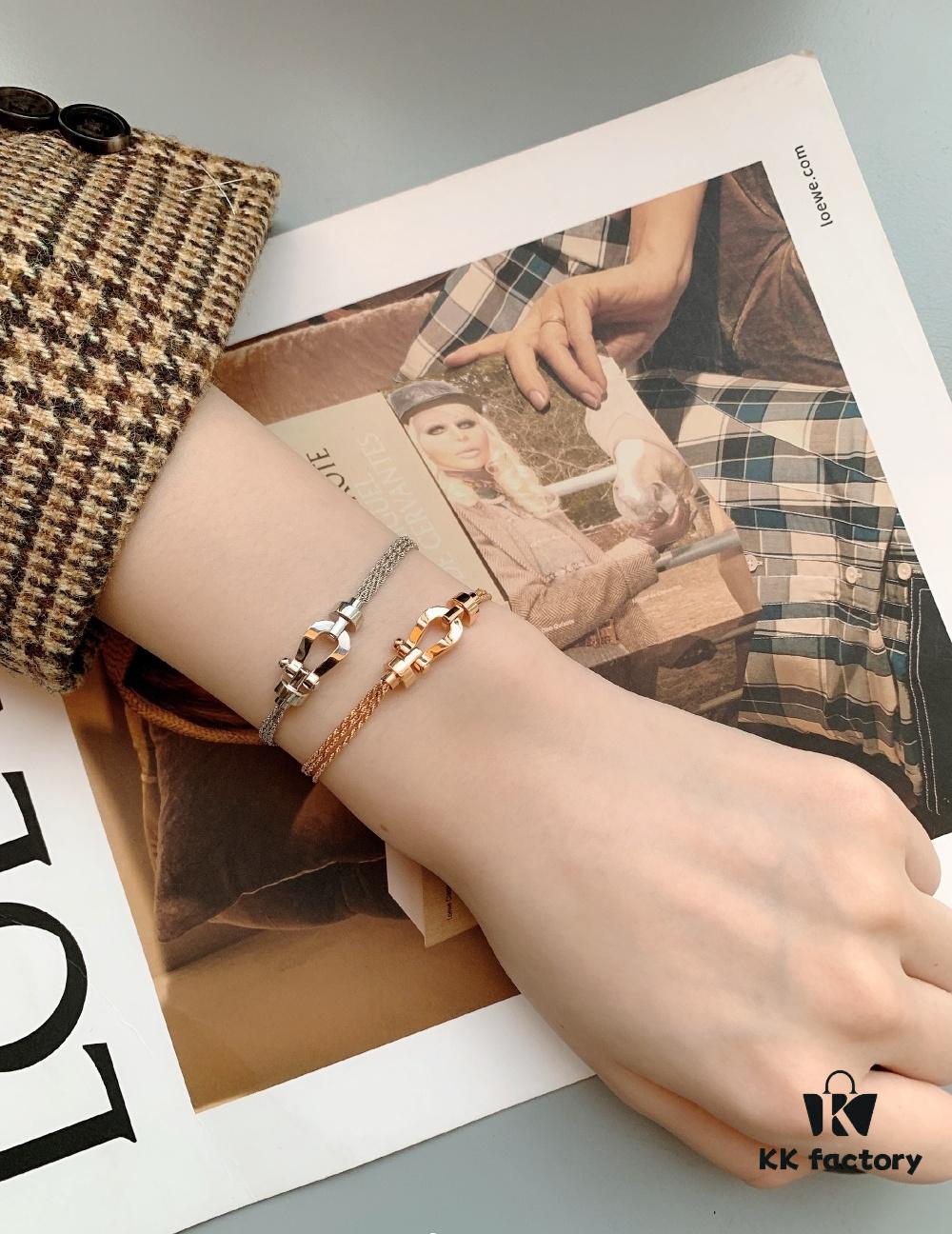 Wearing effect is stunningly beautiful
