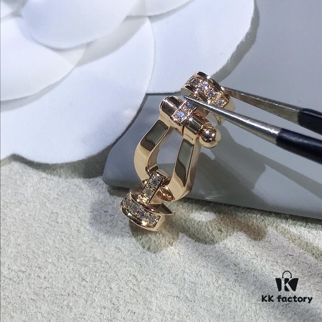 692ff64f99f2d84055c8df4c FRED Clasp Real Photos ❤ Small & Large Size
