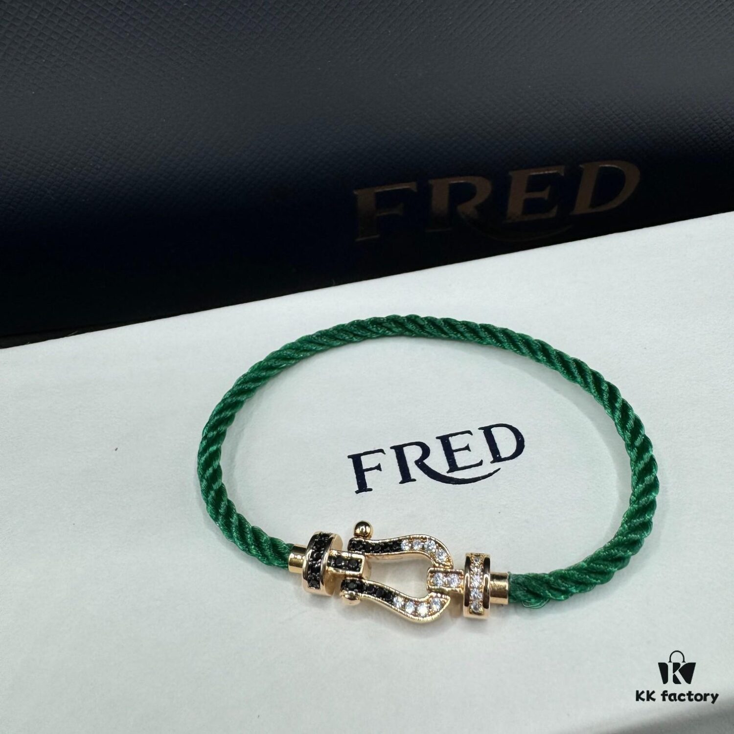 692ff67699f2d84055c8df7f FRED Force 10 Bracelet in Rose Gold with Black and White Gemstones – Medium Size, Steel Cord Design