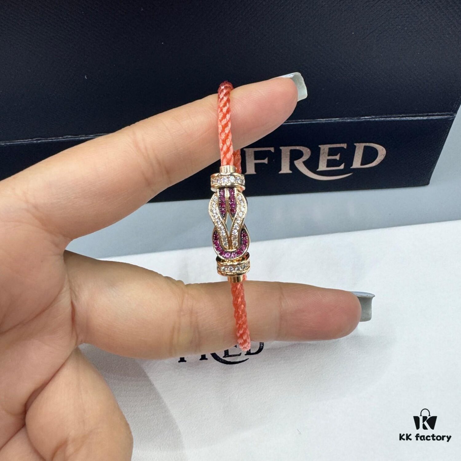 FRED Force 10 Bracelet in Rose Gold with Ruby Cabochon, Medium Size, Steel Cable Design
