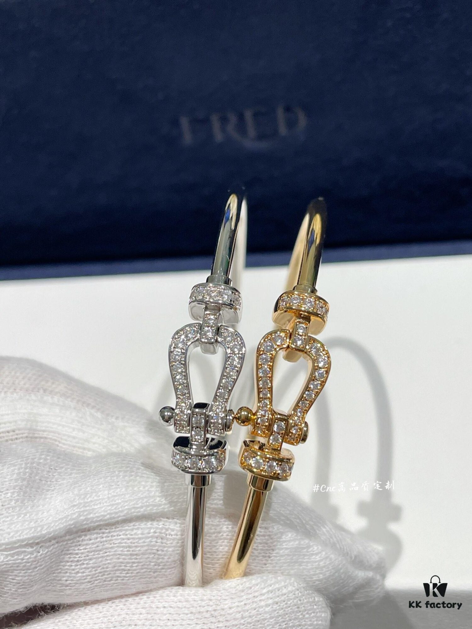 692ff6d399f2d84055c8dff0 FRE*D Full Diamond Horseshoe Buckle Rigid Tube Bracelet, CNC Precision Carved, Lightweight Hollow Design, Rose Gold & White Gold In Stock, Hand-Set Diamonds with ZP-Aligned Drill Settings and Logo Anti-Counterfeit Markings, 2cm Small Size