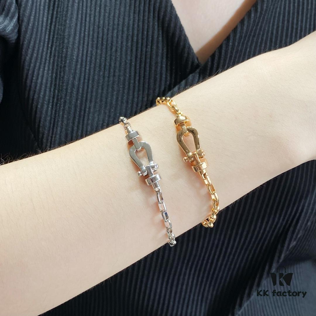 692ff6ee99f2d84055c8e013 New Arrival Fred Small Smooth Horseshoe Link Chain Bracelet – Luxury Fashion Elegant Design, High-End Custom Craftsmanship with Thickened 18K Gold Plated Electroplating and Precision Micro-Inlay, Must-Have Accessory for Trendsetters and Influencers