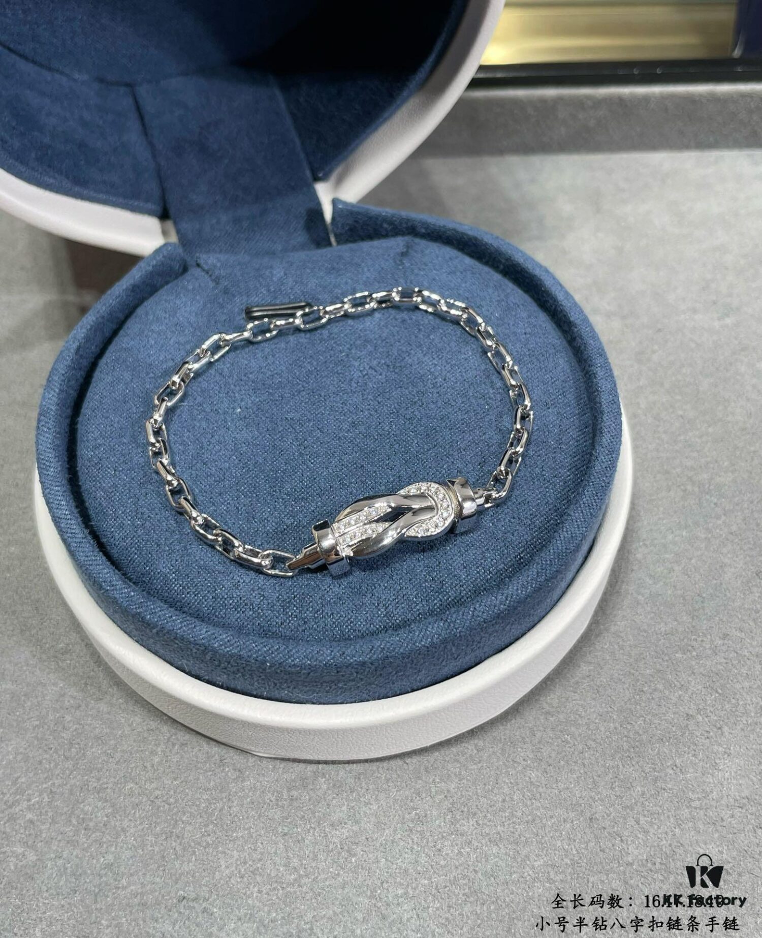 692ff70799f2d84055c8e02e New Arrival! FRED-inspired Small Half-Diamond Figure-8 Knot Chain Bracelet – Luxury Fashion, Exquisite Craftsmanship