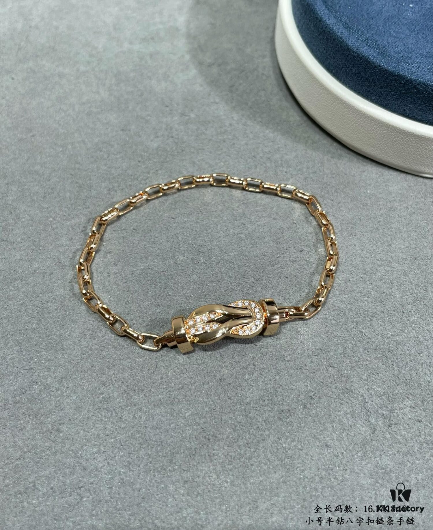 692ff70999f2d84055c8e030 New Arrival! FRED-inspired Small Half-Diamond Figure-8 Knot Chain Bracelet – Luxury Fashion, Exquisite Craftsmanship