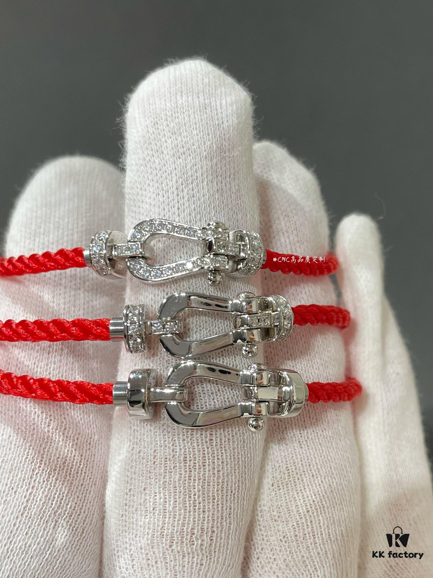 692ff73099f2d84055c8e059 Small Fred Force 10 Red Rope Bracelet, Lucky Red Heart - A Bestseller! Must-Have for the New Year!