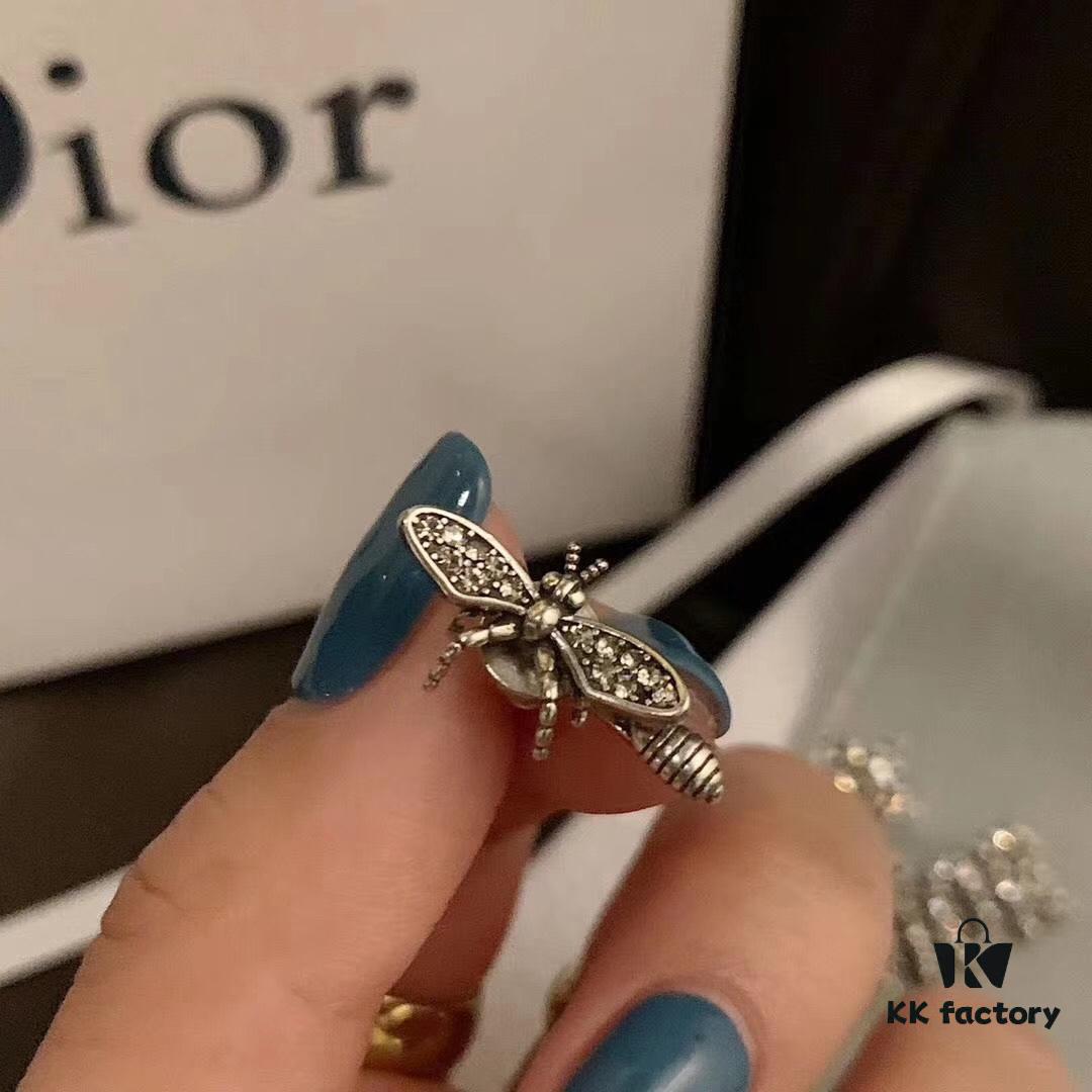 Dior Bee Asymmetric Earrings