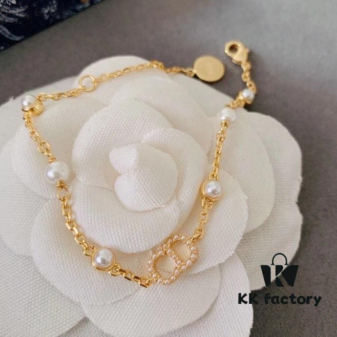 692ff77c99f2d84055c8e104 Dior【CD Necklace + Bracelet + Stud Earrings】Set (with Original Packaging, Free Shipping)