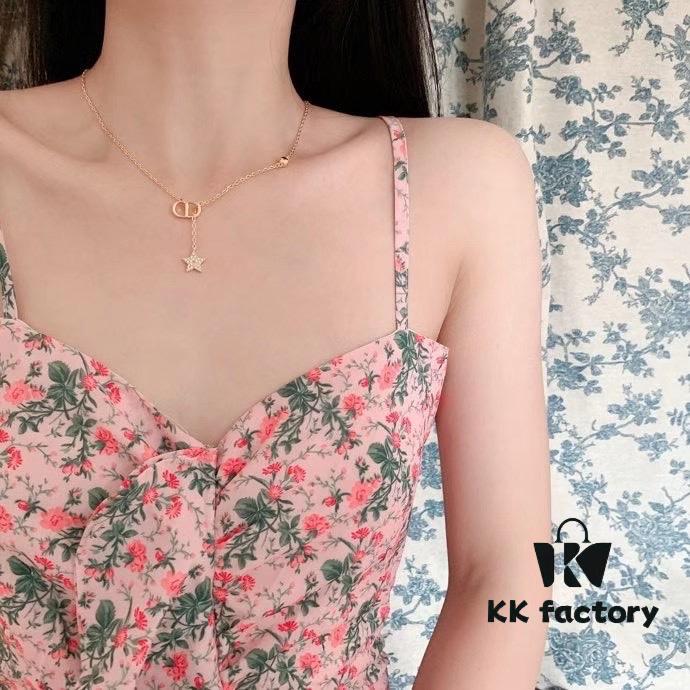 692ff78699f2d84055c8e11a Dior Christmas Set: Necklace, Bracelet, and Stud Earrings (Original Packaging, Free Shipping)