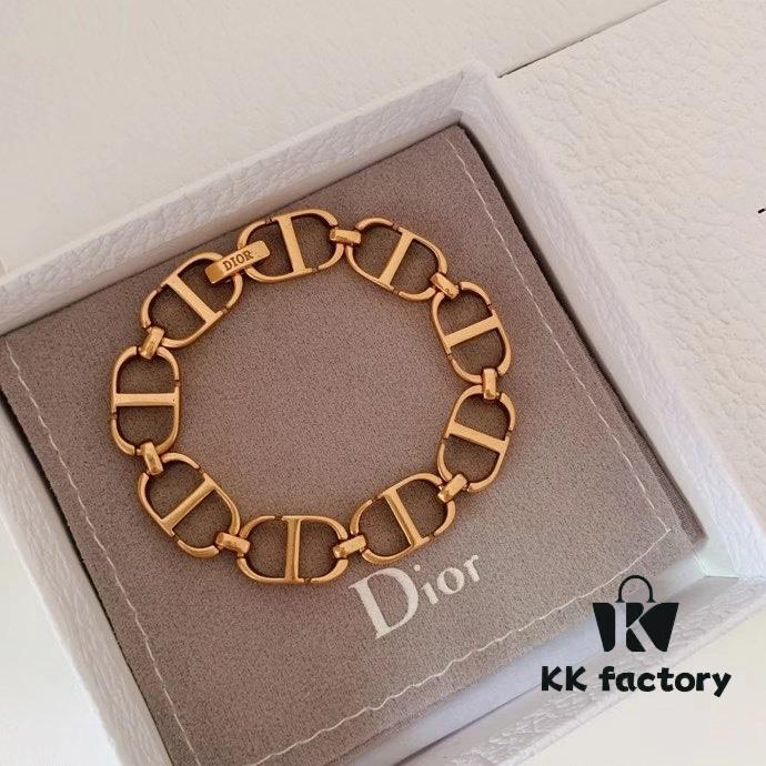692ff79299f2d84055c8e137 Dior New Arrival Set 🎄 (With Original Packaging, Free Shipping)