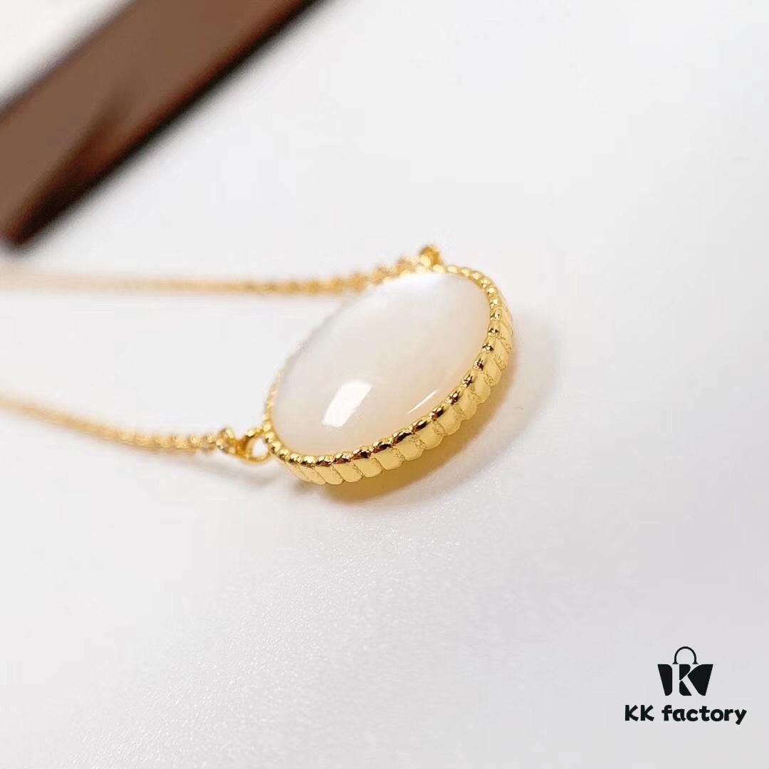 692ff79c99f2d84055c8e148 Dior Limited Edition Compass Necklace (Mother-of-Pearl Stone, Pearl White) (Sterling Silver with Gold Plating)