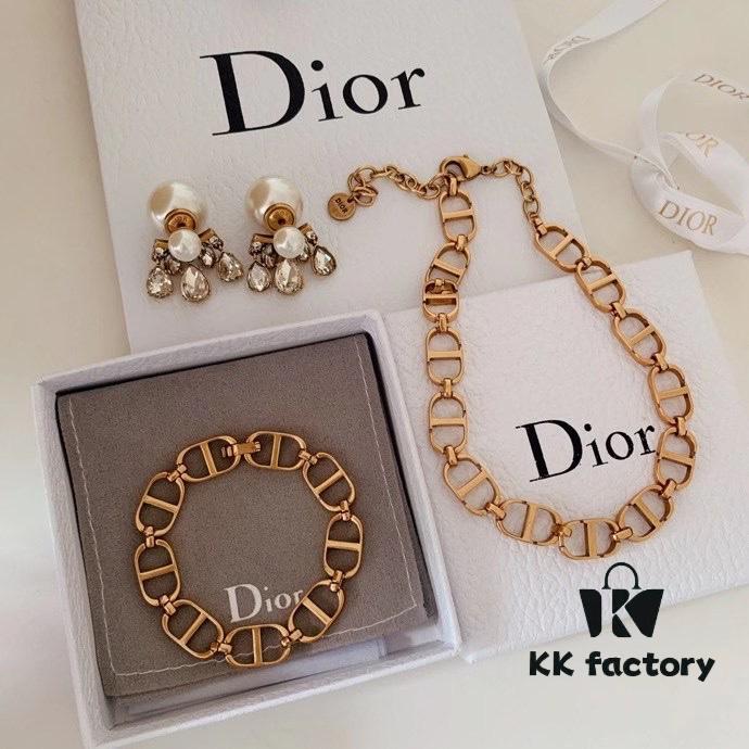 692ff7ad99f2d84055c8e165 Dior New Arrival Set 🎄 (With Original Packaging, Free Shipping)