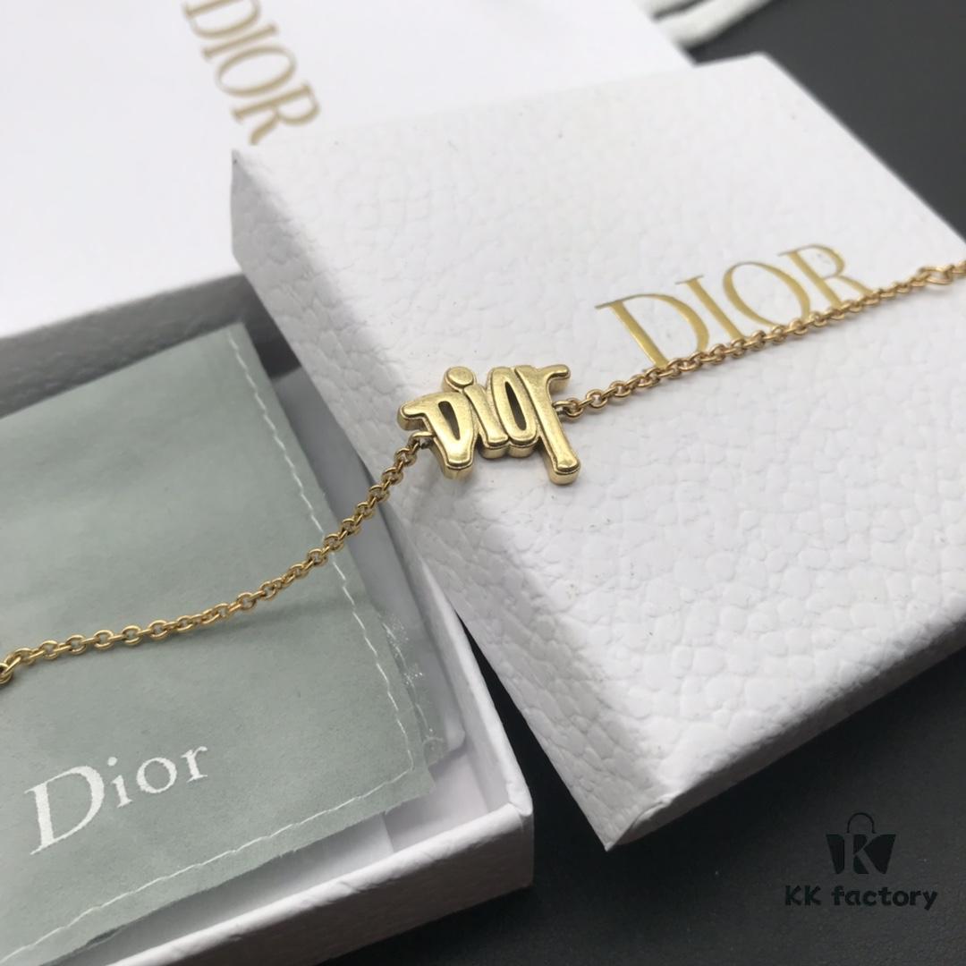 692ff7c499f2d84055c8e18f Dior In-Stock Style Dior Bracelet