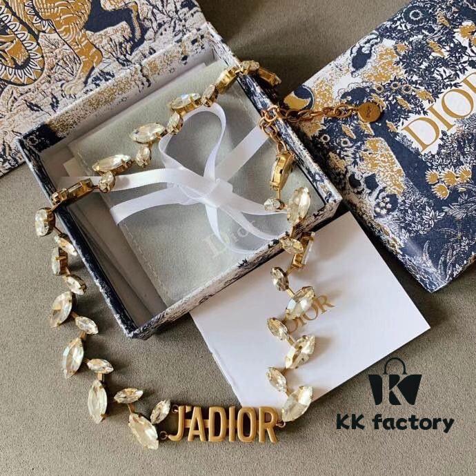 692ff7e399f2d84055c8e1c5 Dior JA Letter Willow Diamond Choker, Beautiful in Every Way You Wear It