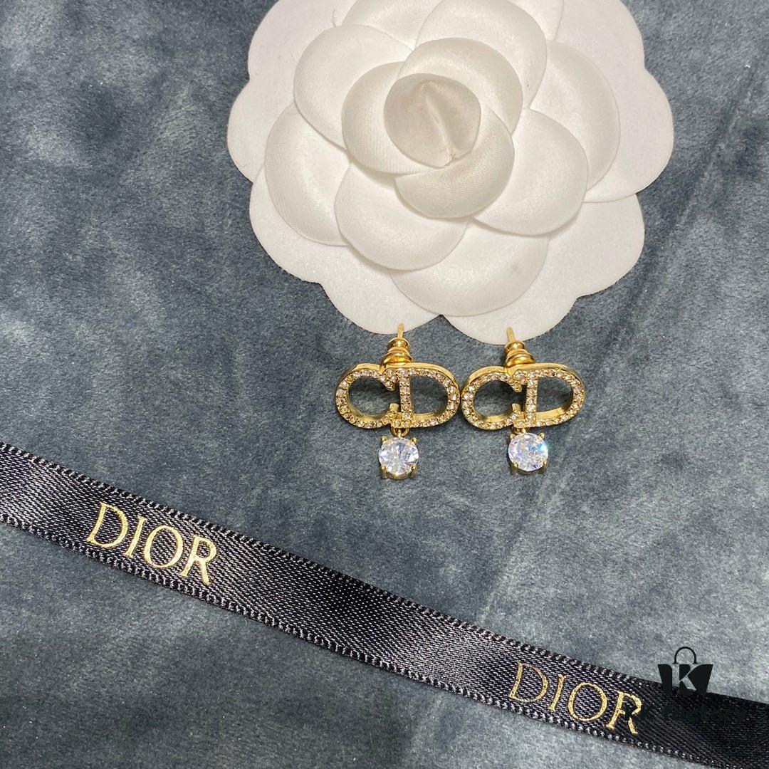 Dior CD Crystal Stud Earrings, Unique and Not Monotonous