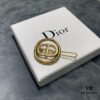692ff84e99f2d84055c8e261 Dior CD Hair Clip, Minimalist and Fashionable, Extremely Elegant