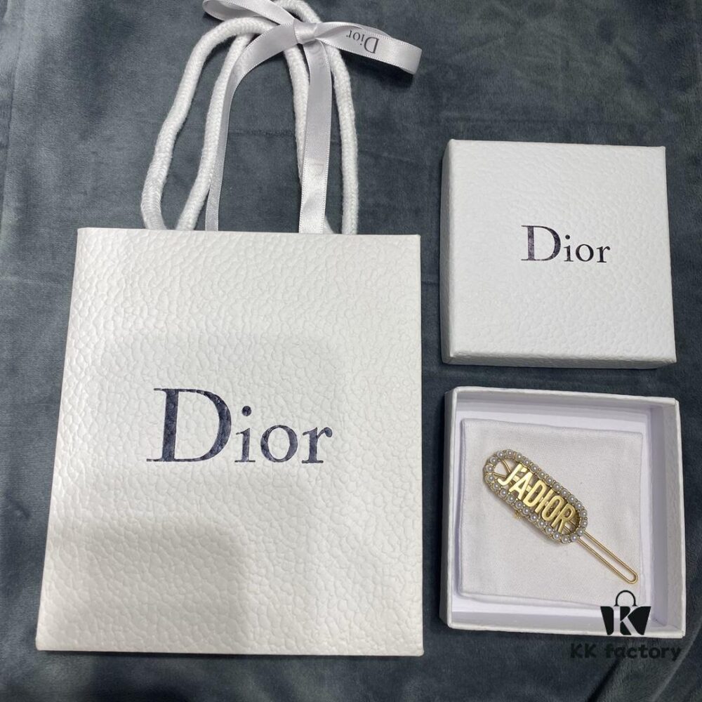 692ff85c99f2d84055c8e275 Dior JA Letter Pearl Hair Clip, Retro Vita Ga Series, Timelessly Classic