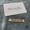 692ff86599f2d84055c8e285 Dior Letter Hair Clip, Same Material as Counter Version, Classic Retro Style, Fashionable and Elegant Best-Selling Hair Accessory