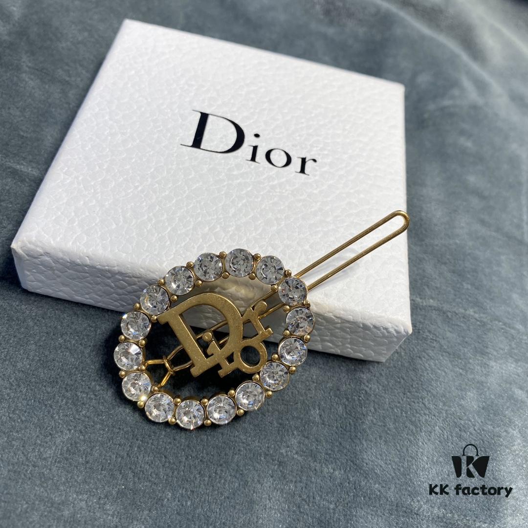 692ff86a99f2d84055c8e28e Dior Oval-Shaped Hair Clip with Sparkling Zircon-Circled Frame and Hollowed Letter Design