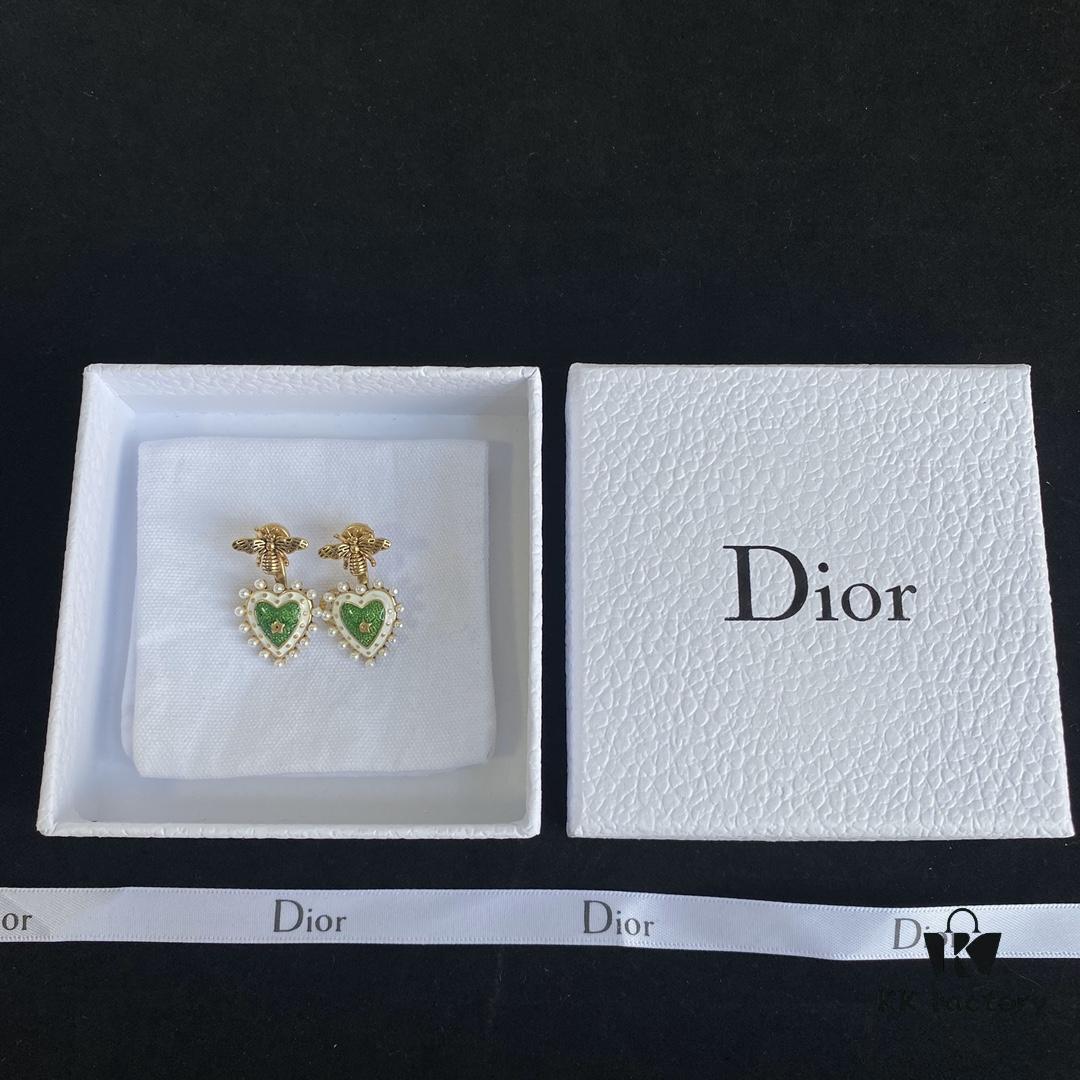 692ff88999f2d84055c8e2be Dior Bee Pearl Stud Earrings with Hanging Star Design