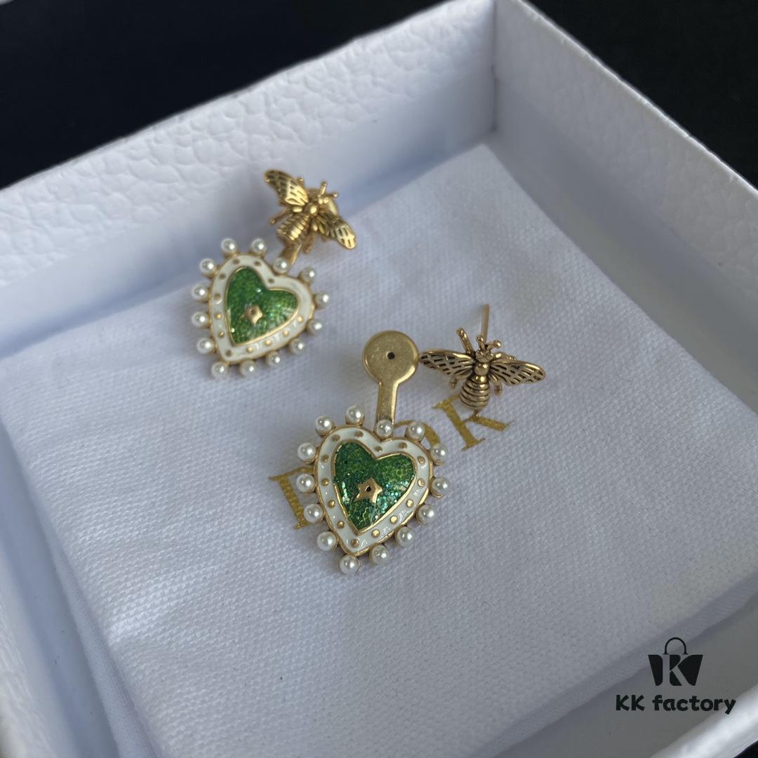 692ff88a99f2d84055c8e2c1 Dior Bee Pearl Stud Earrings with Hanging Star Design