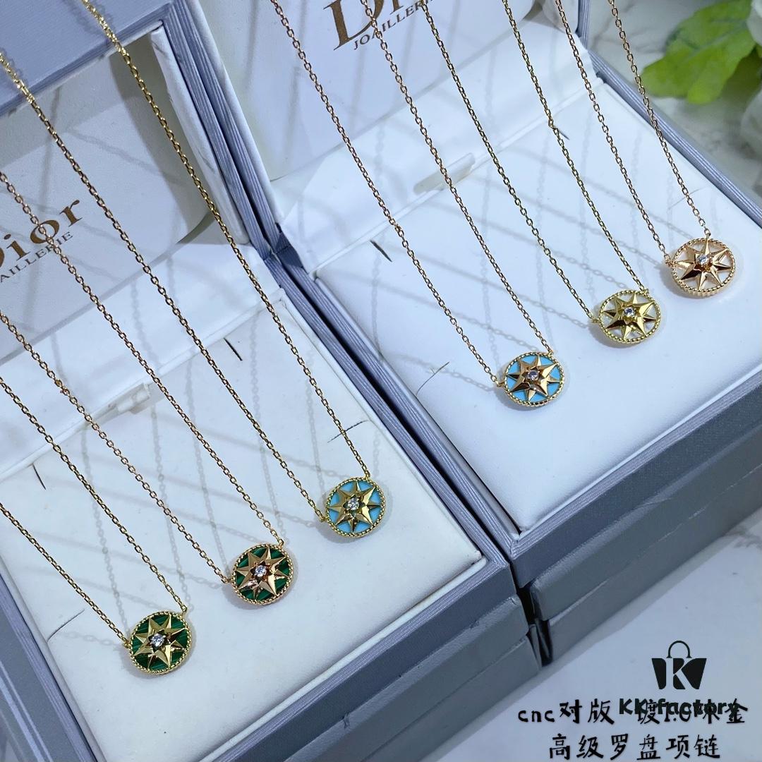 692ff8cf99f2d84055c8e332 Dior Compass Necklace 😊 Victoire de Castellane Reinterprets Mr. Dior's Lucky Star – the Eight-pointed Star – with a Wind Rose Design, Adorned with Intertwined Wheat Sheaves That Swing Playfully on the Chain, Alternating Between a Hardstone Face and a Wind Rose Face