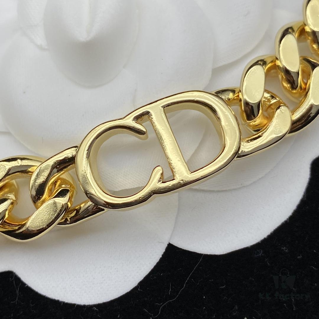 Dior New Letter Fashion Elegant Necklace and Bracelet