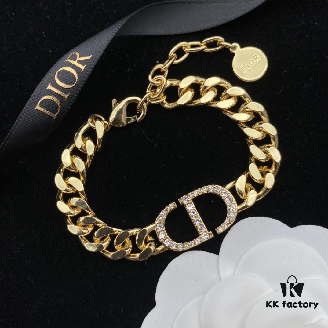 692ff8dc99f2d84055c8e348 Dior New Style Letter Diamond-Paved Fashion Necklace and Bracelet