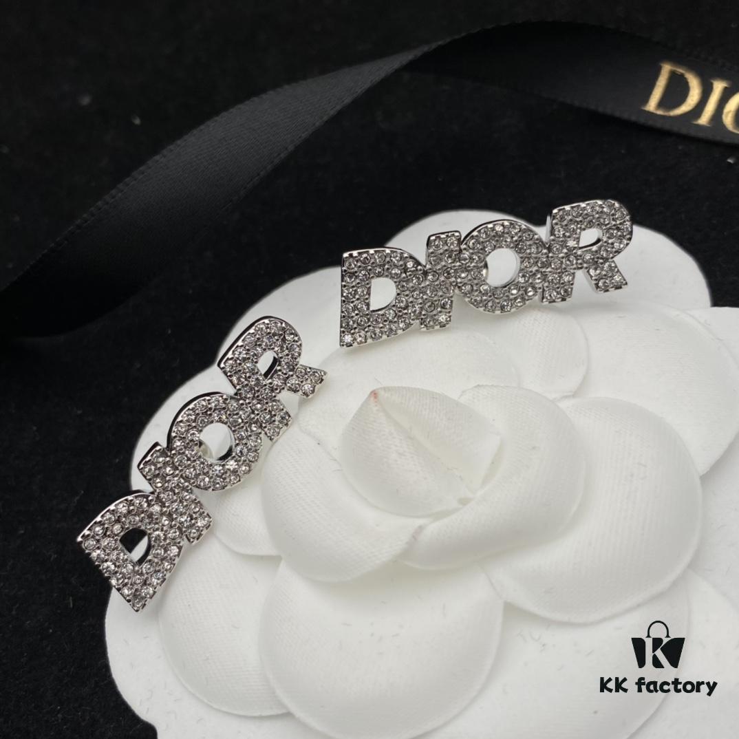 692ff8e599f2d84055c8e359 Dior Diamond-Studded Fashion Set with DIOR Lettering