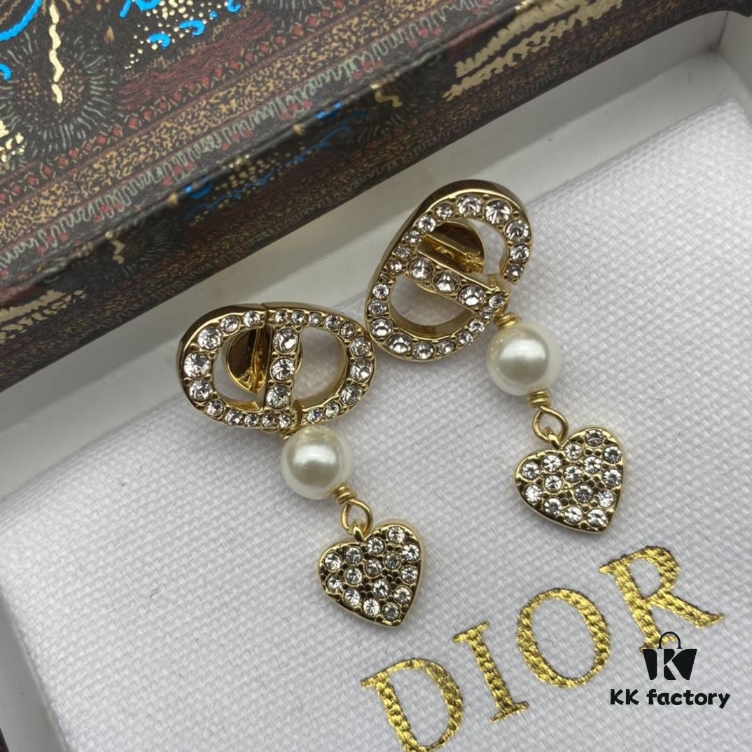 692ff90f99f2d84055c8e395 Dior New Letter Heart Pearl Diamond-Encrusted Vintage Tassel Stud Earrings