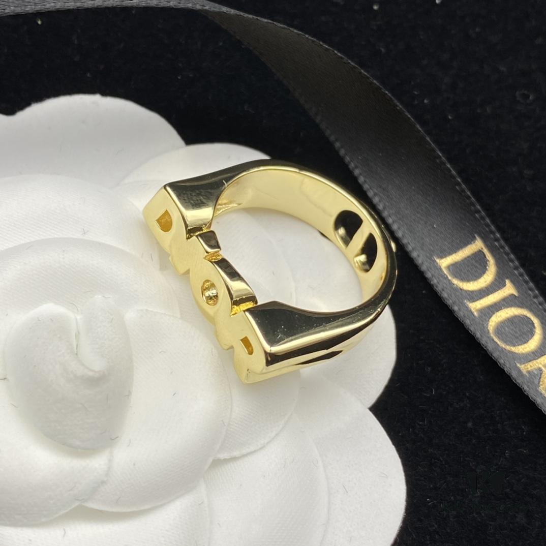 Dior New Letter Style Retro Ring