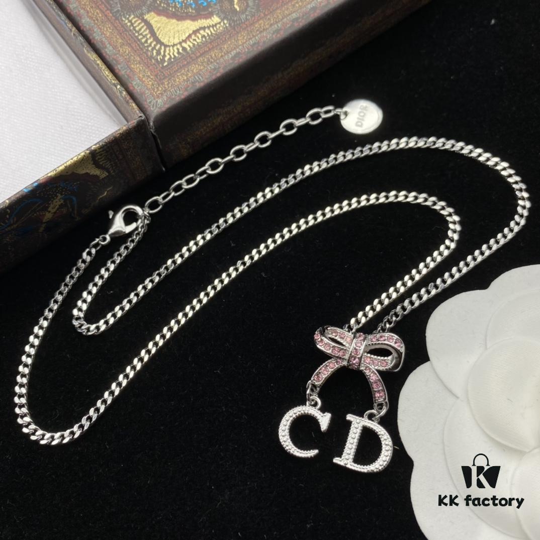 692ff92499f2d84055c8e3c0 Dior New Letter Bow Diamond-Inlaid Elegant and Sweet Necklace