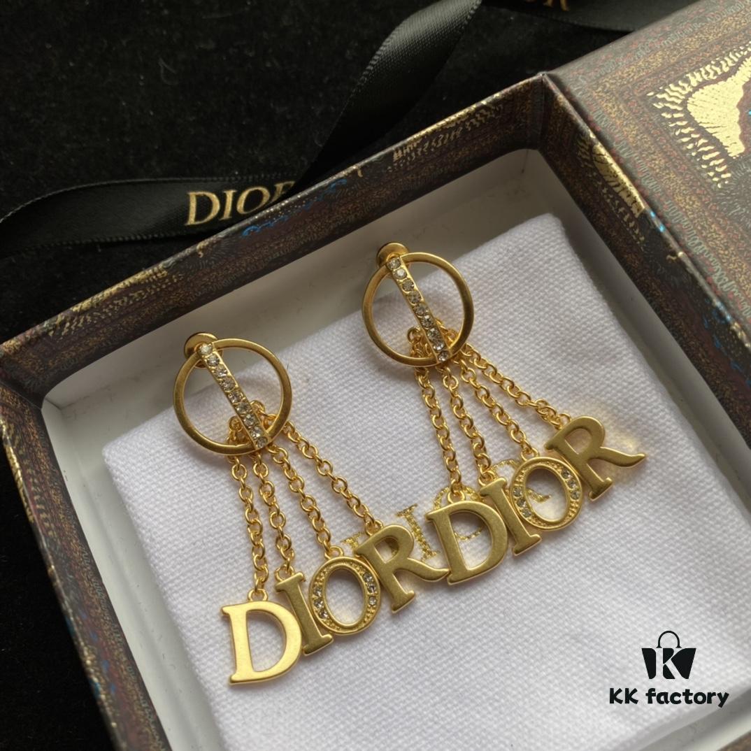 692ff92799f2d84055c8e3c5 D Letter Diamond-Inlaid Tassel Fashion Earrings Stud ✨🤎