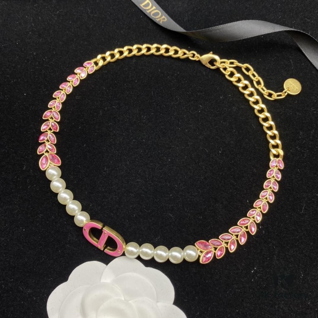 Dior New Style Letter Pearl Resin Rhinestone Inlaid Fashion Elegance