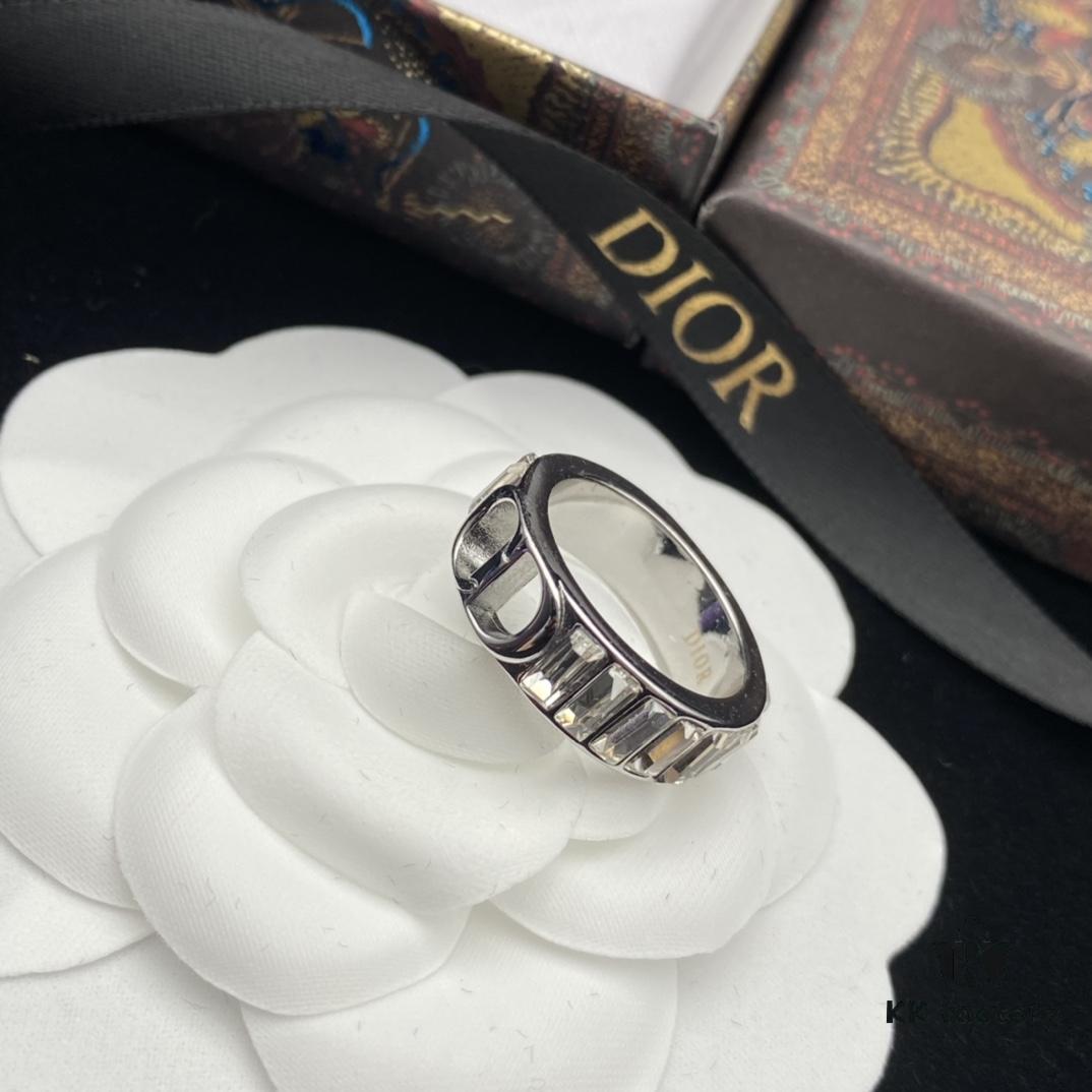 692ff93599f2d84055c8e3e2 DIOR New Diamond-Paved Letter Fashion Elegant Open Ring