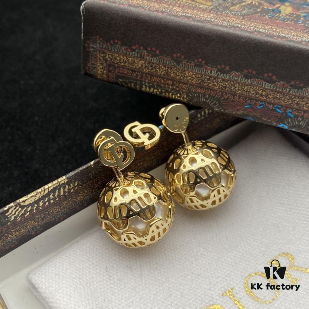 Dior New Style Letter Pearl Fashion Earrings