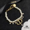 692ff96999f2d84055c8e428 Dior New Letter Pearl Elegant Vintage Necklace and Bracelet